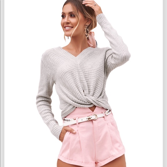 🔥HOT CHIC🔥Sexy V-Neck Twist Front Crop Sweater Gray M/L NWT - Picture 2 of 7